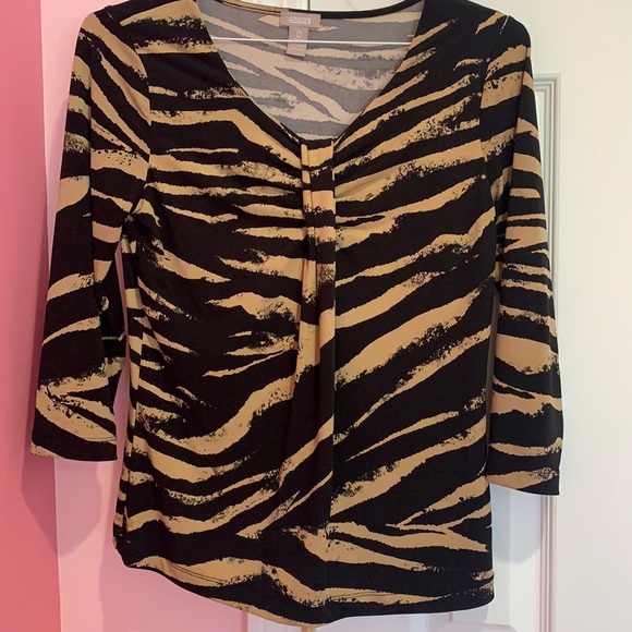 Chicos Leopard Printed 3/4 Top - Picture 1 of 2
